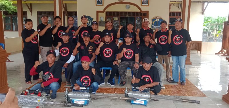 GRIB JAYA Lakukan Fogging di Sumberdadi Mantup, Upaya Cegah Demam Berdarah