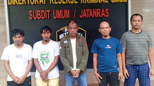 Ketua LSM Trinusa Ditangkap, Pelaku Diduga Peras Pedagang Pasar, Kini Ditahan di Polda Metro Jaya