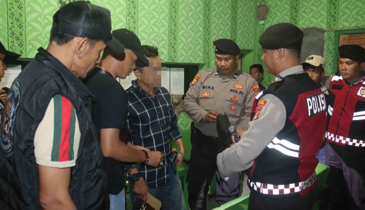Kejar Premanisme, Satgas Operasi Pekat Polres Lampung Selatan Amankan Dua Warga Palas di Cafe Karaoke