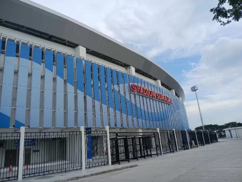 Setelah Diresmikan Presiden Prabowo, Pekerja Proyek Stadion Surajaya Masih Menanti Keadilan Upah